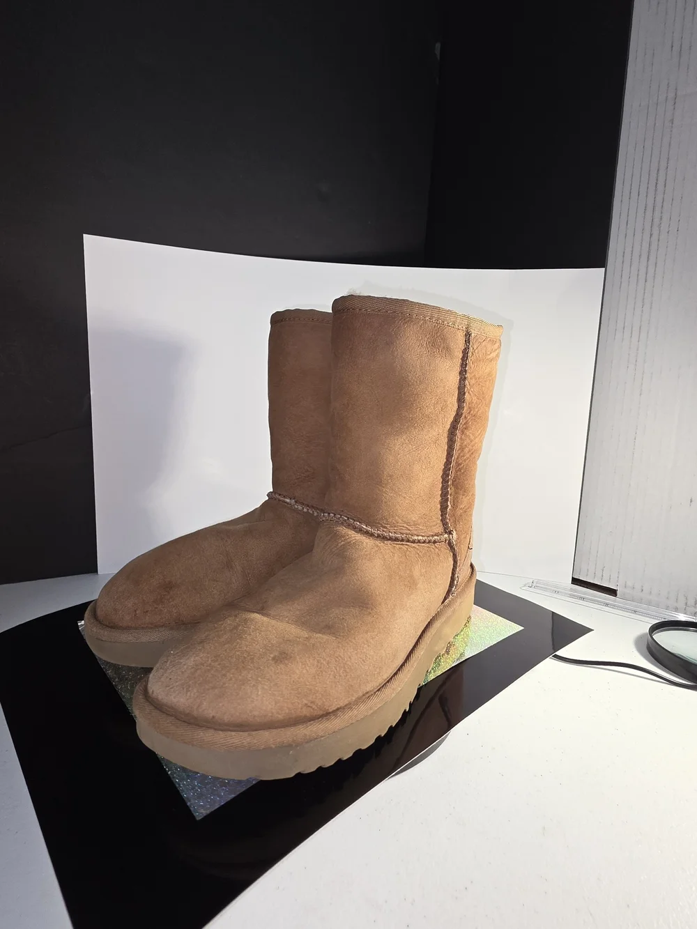 UGG Classic Short II Chestnut Suede Winter Boots Size 7